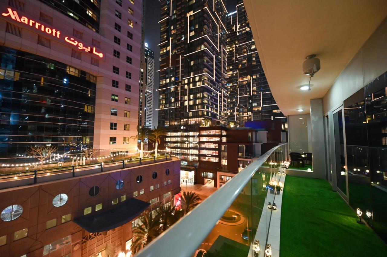 Trinity Holiday Homes - Discover The True Definition Of Luxury At 2Br In Dubai Marina エクステリア 写真